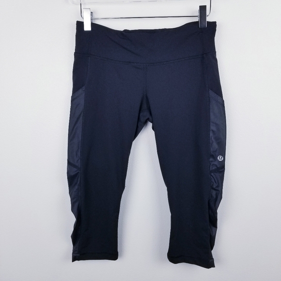 Lululemon Black Capri Leggings with Metallic Sides - Picture 1 of 9